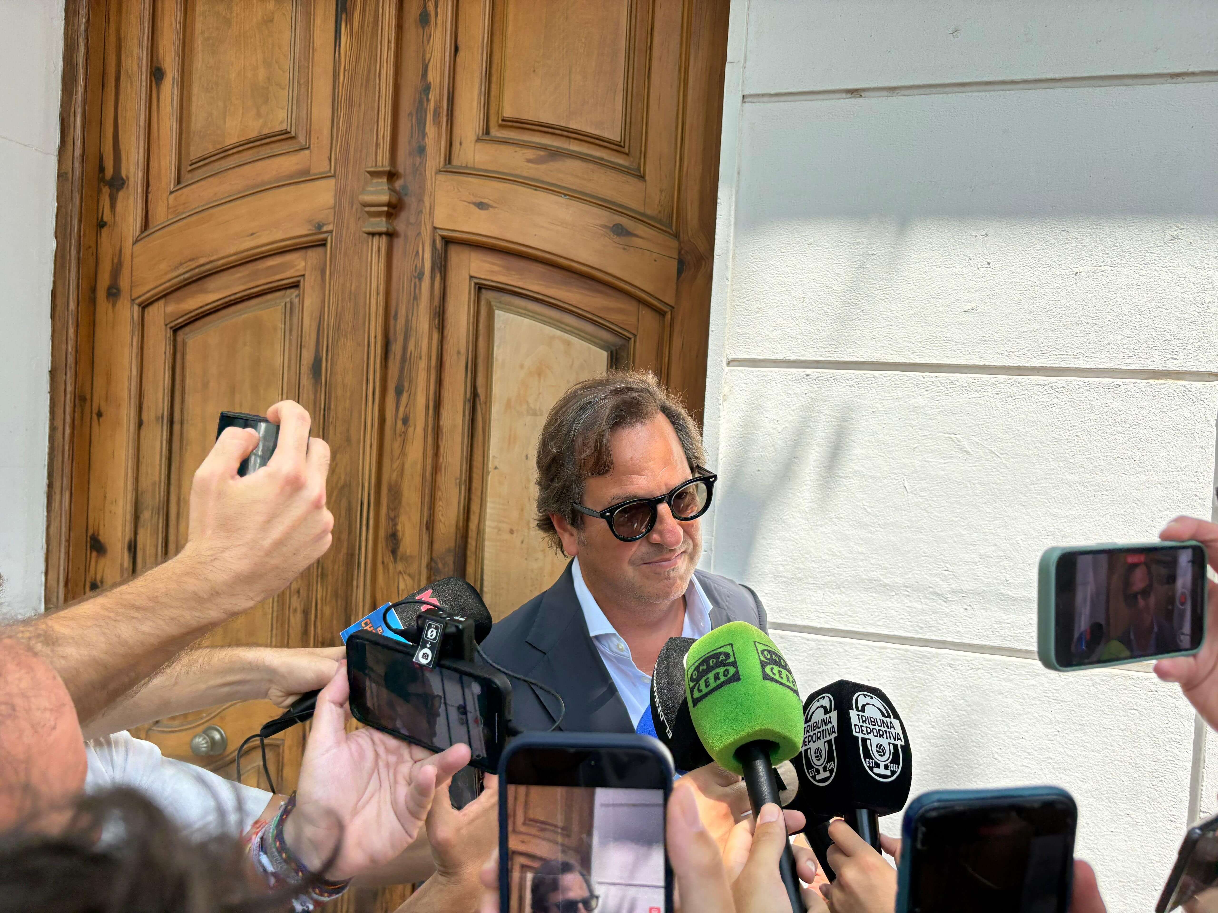  Gelu Rodríguez, agente de Diego López