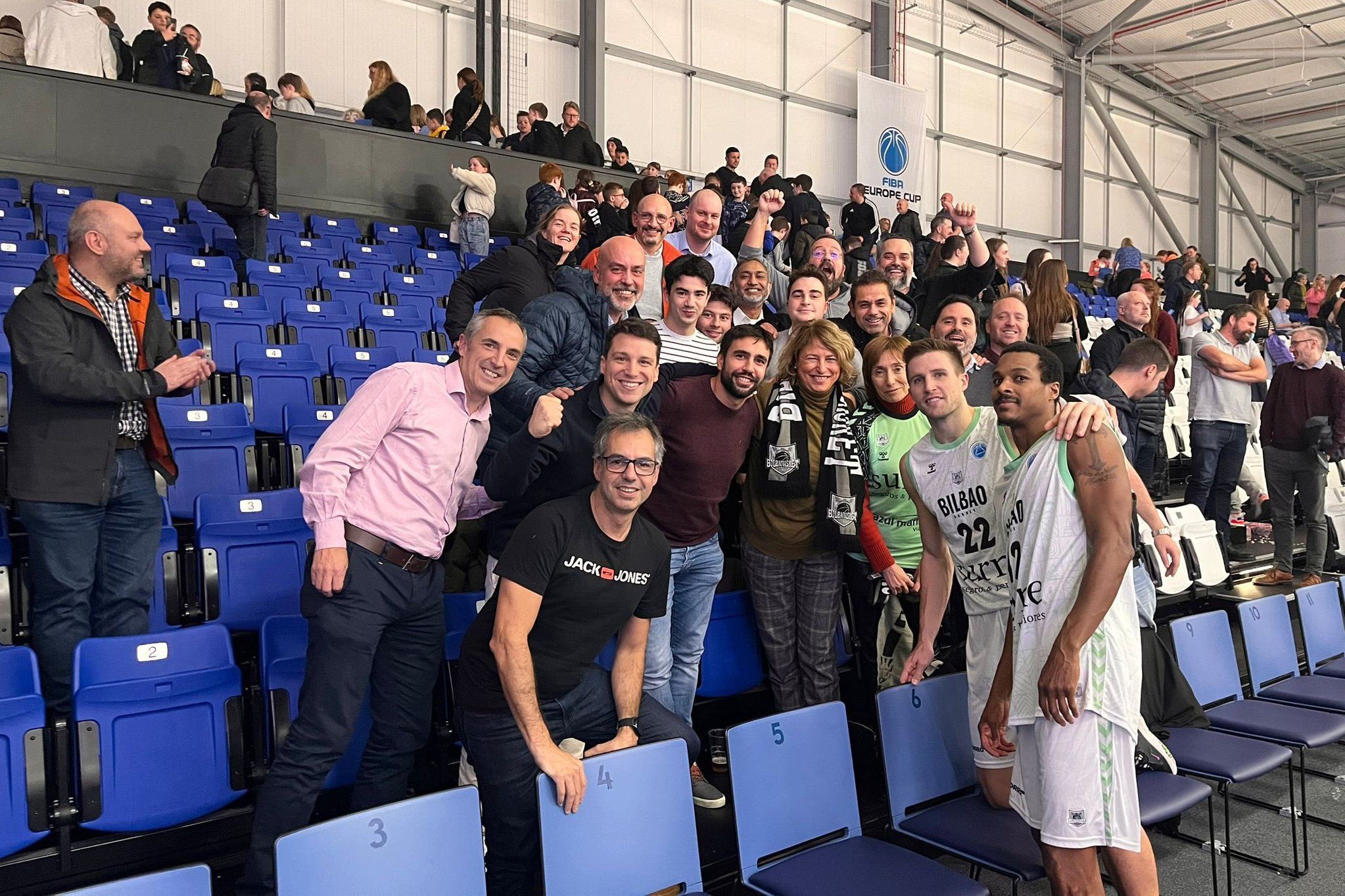 Un SURNE Bilbao Basket bien acompañado se llevó el triunfo en Glasgow.