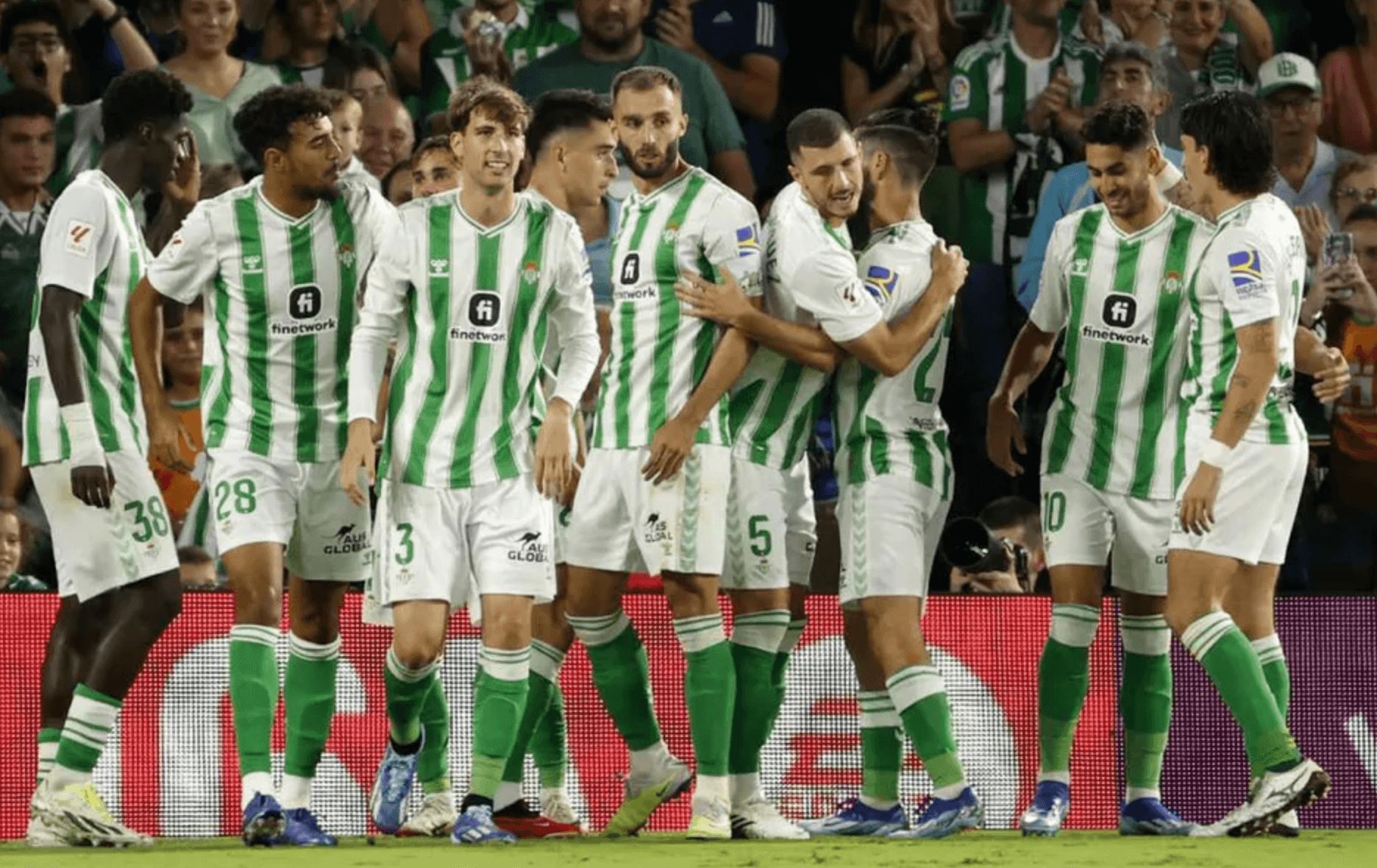 Gol del Betis ante el Valencia CF en la primera vuelta