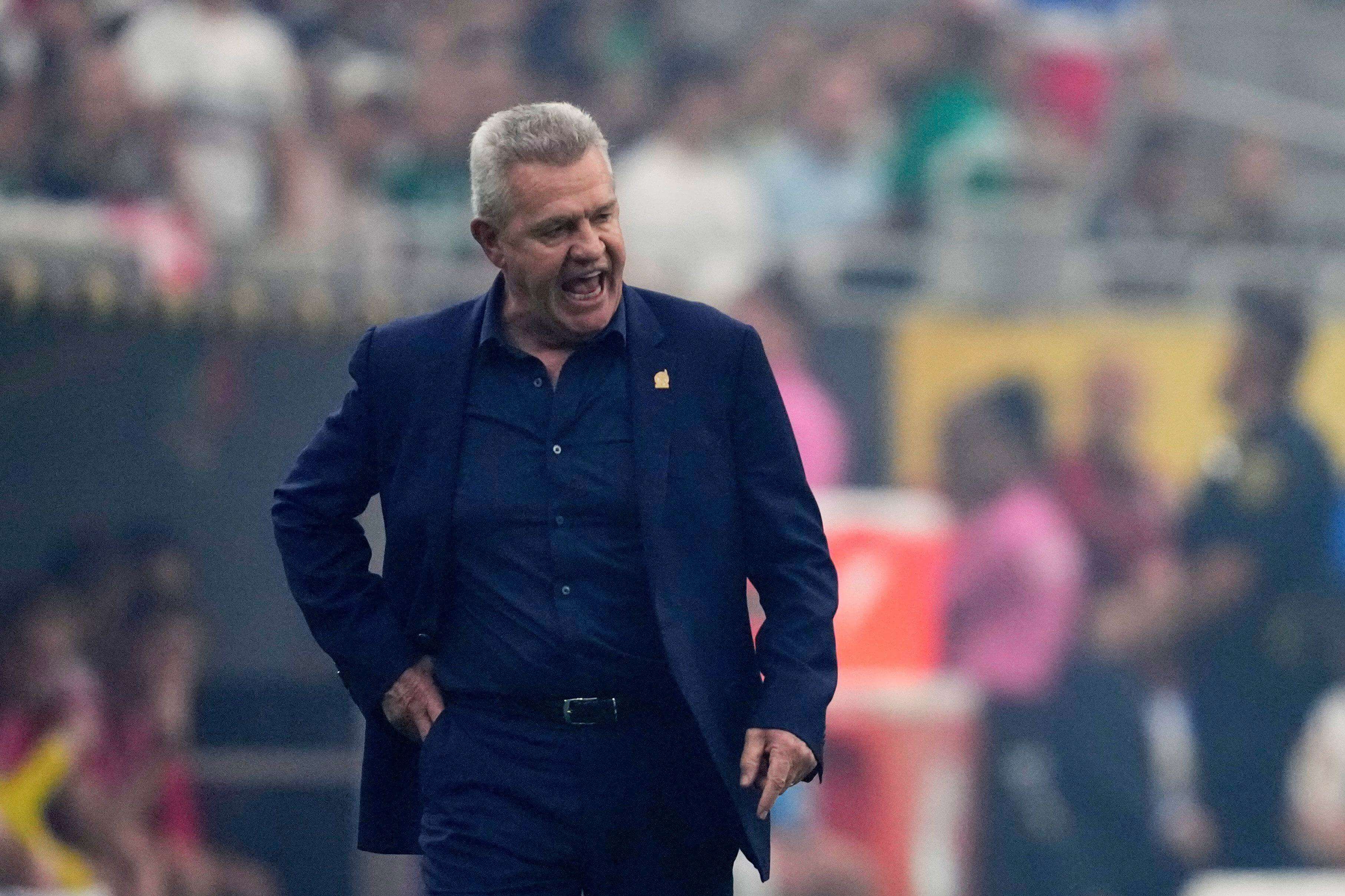  Javier Aguirre dirige la final de la Copa Oro.