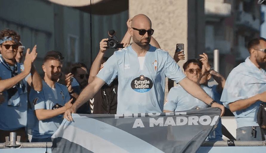  Claudio Giráldez en Praza América.