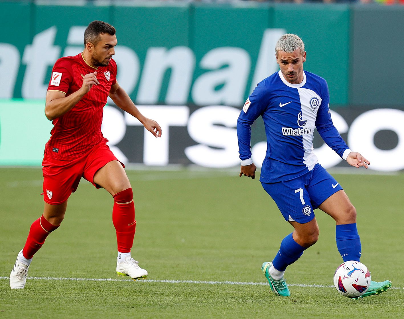 Griezmann y Jordán, en el amistoso de pretemporada.