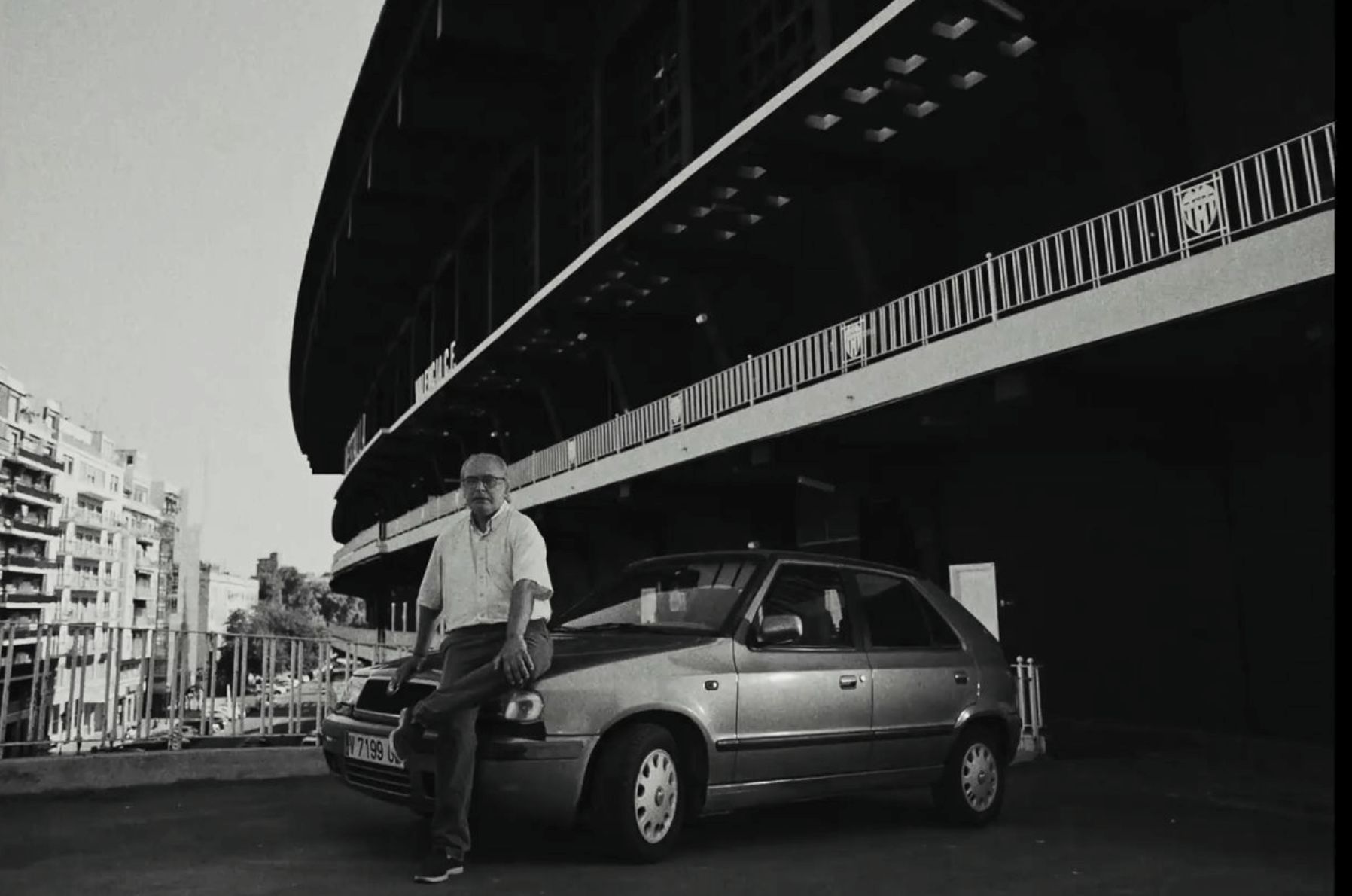  Javier Iranzo y su hermano Jorge, uno de los guiños ocultos del vídeo de la Camiseta del Valencia CF