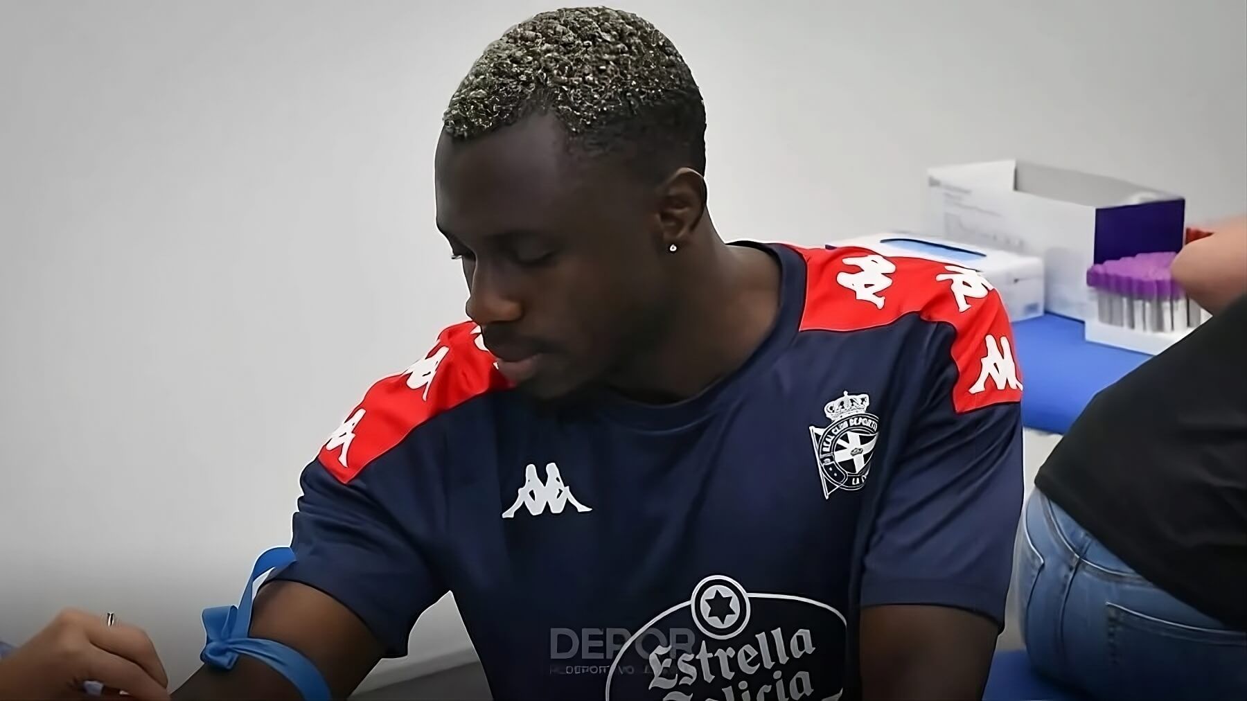 Iano Simao, en unas pruebas médicas de pretemporada.