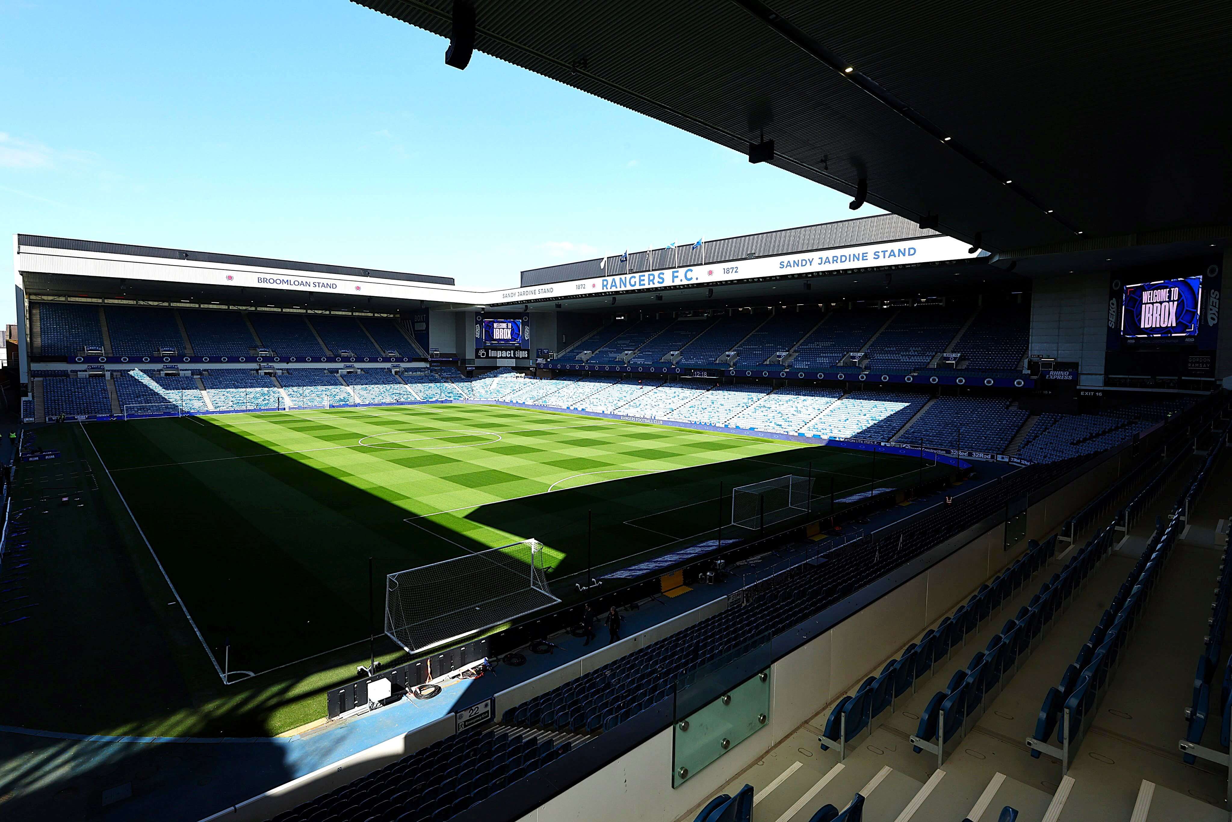  El legendario Ibrox Stadium es el templo del Glasgow Rangers FC, ahí jugará el Athletic Club este jueves 10 de abril.