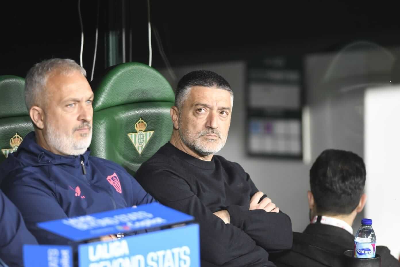 García Pimienta, ante el Betis.