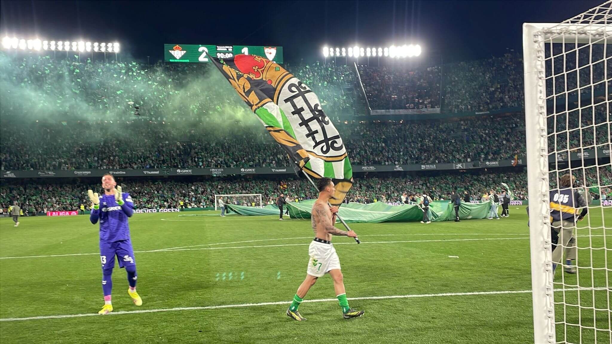  Antony, celebrando el triunfo.