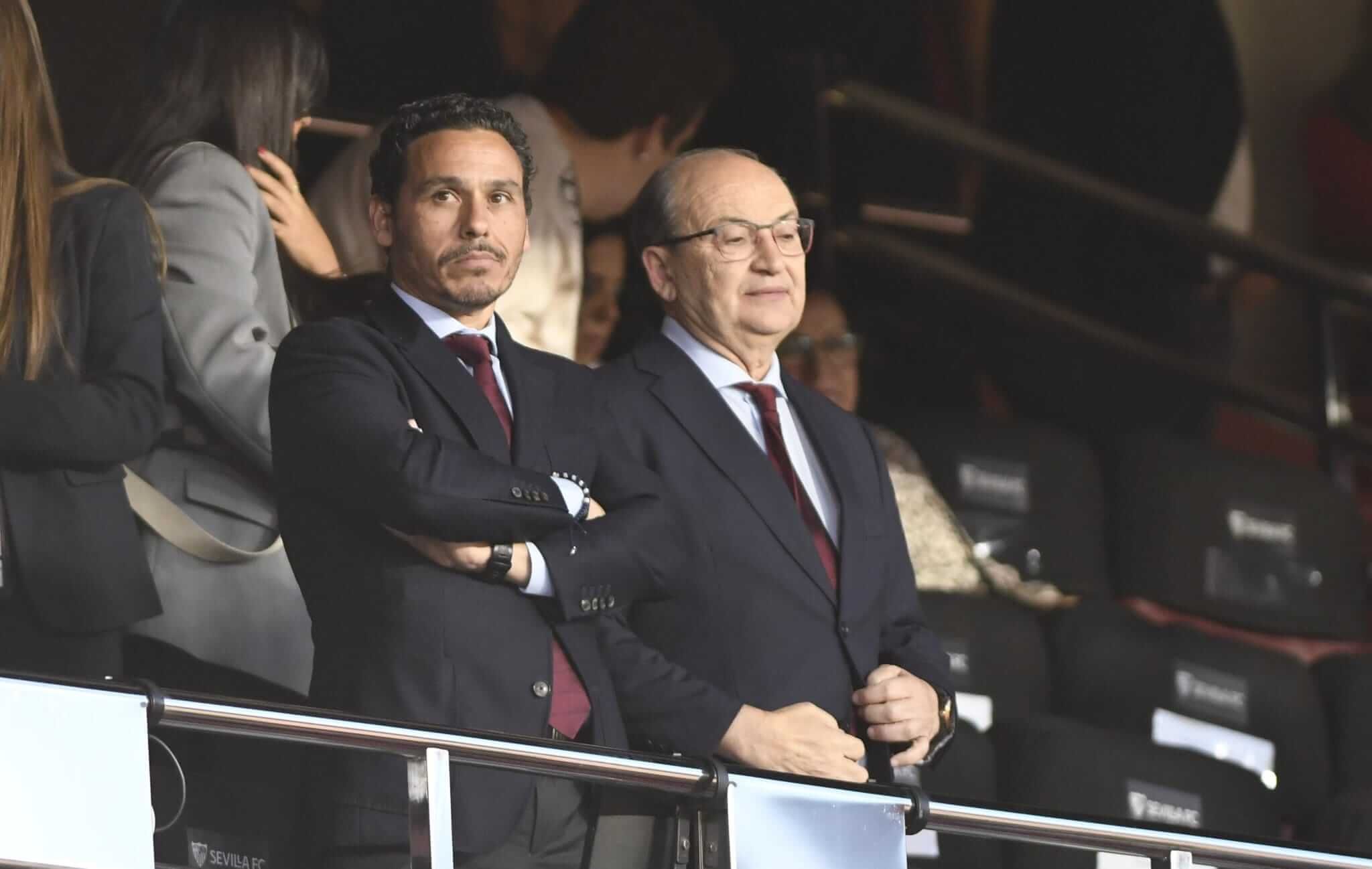  José María del Nido Carrasco y Pepe Castro, antes del Sevilla-Las Palmas.