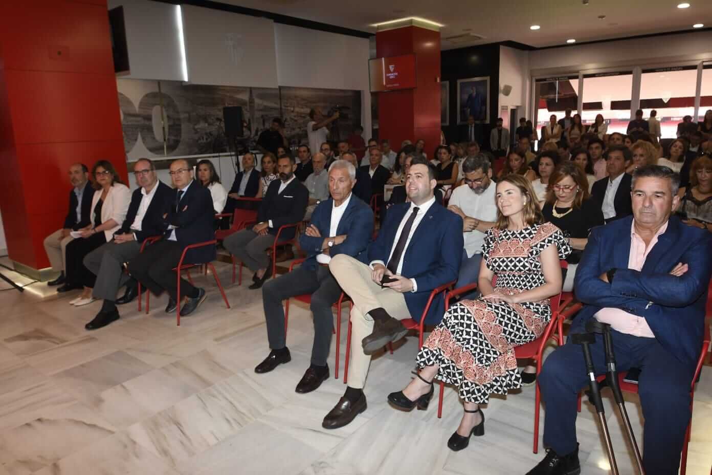 Imagen de la presentación de la Fundación 1890.