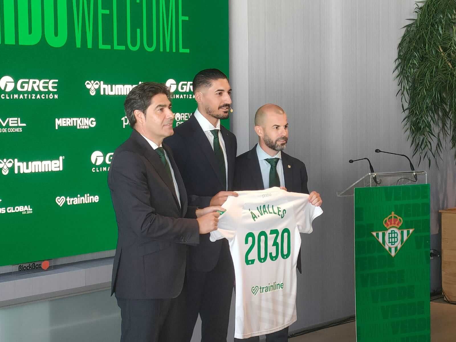 Ángel Haro, Manu Fajardo y Álvaro Valles, en la presentación del meta.