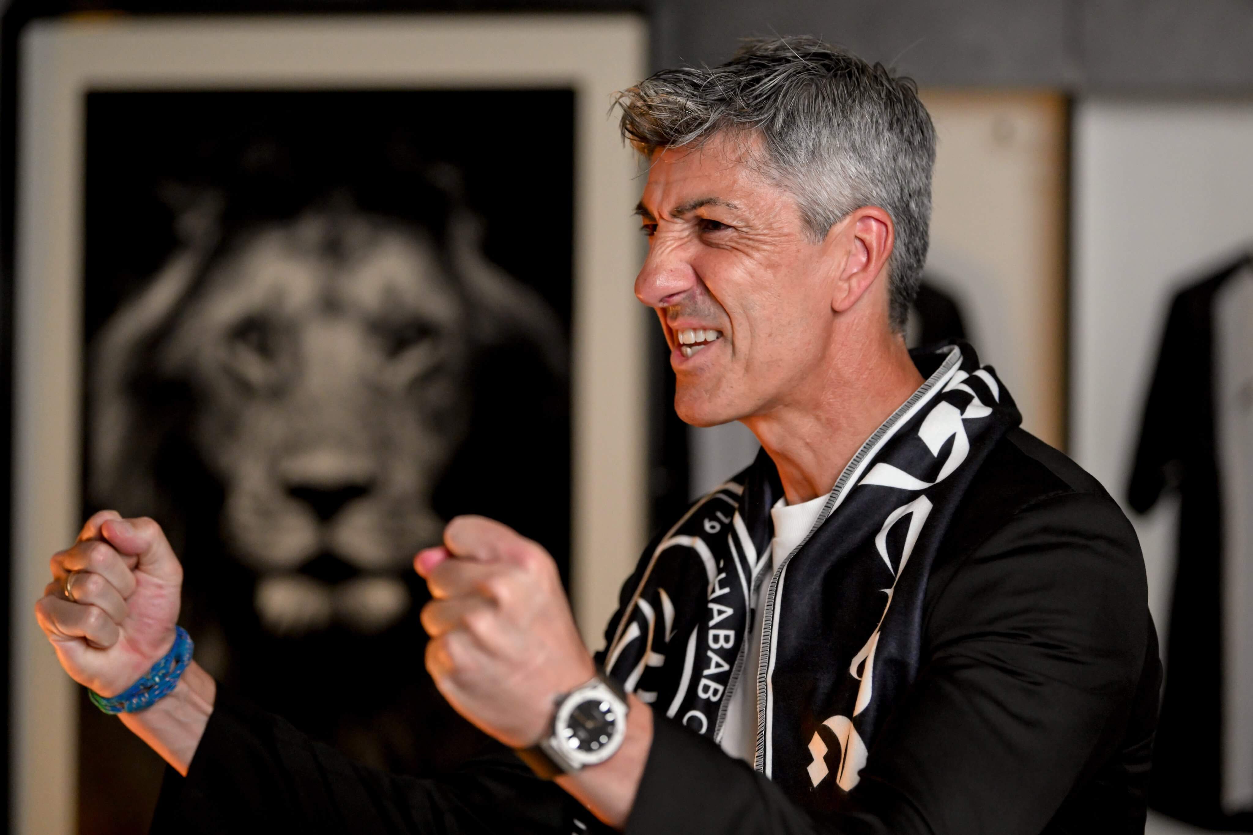 Imanol Alguacil, en su presentación con el Al Shabab.