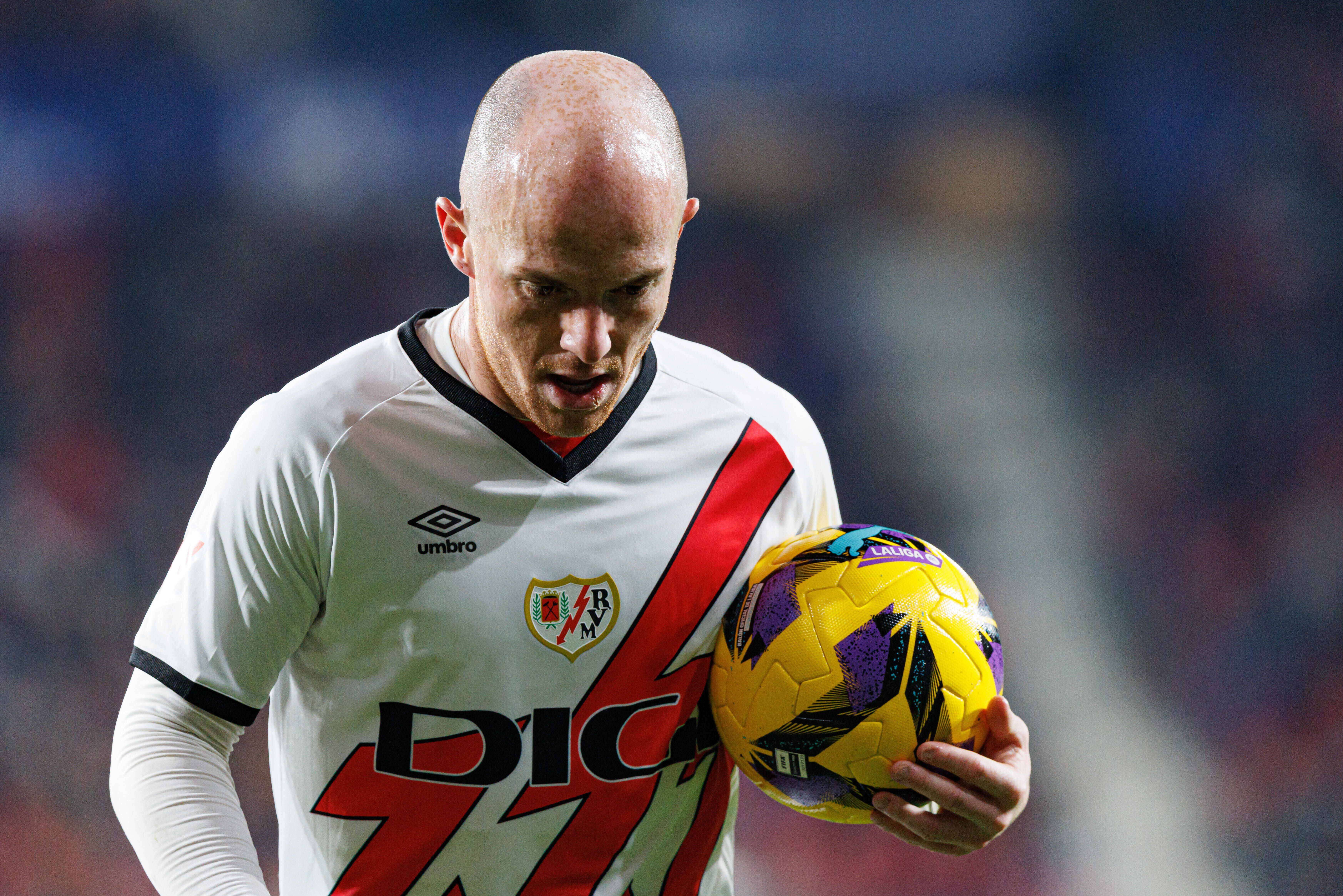  Isi Palazón, en un partido del Rayo Vallecano.