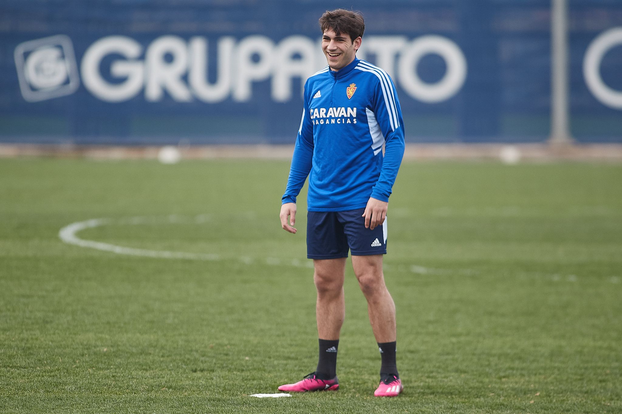 Iván Azón, durante un entrenamiento del Real Zaragoza.