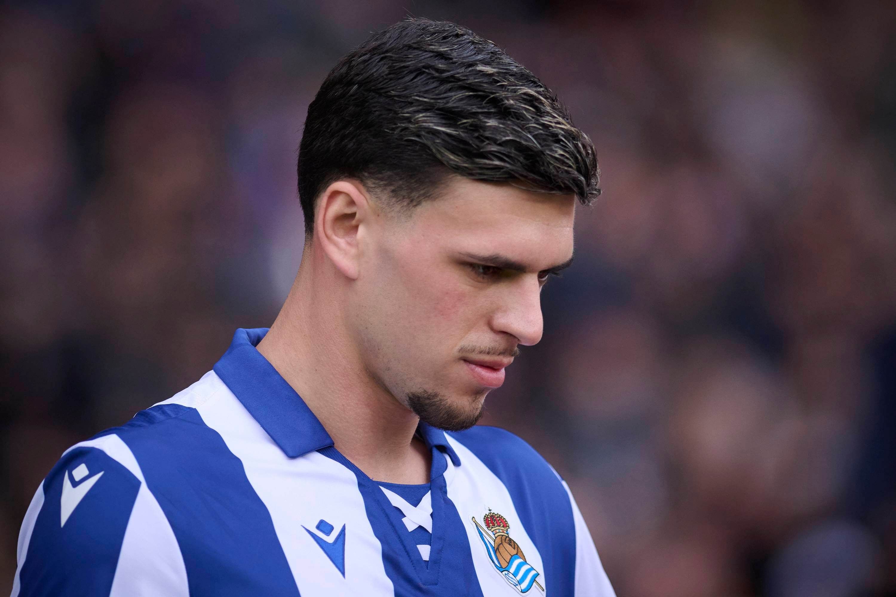 Javi López, antes de un partido de la Real Sociedad.