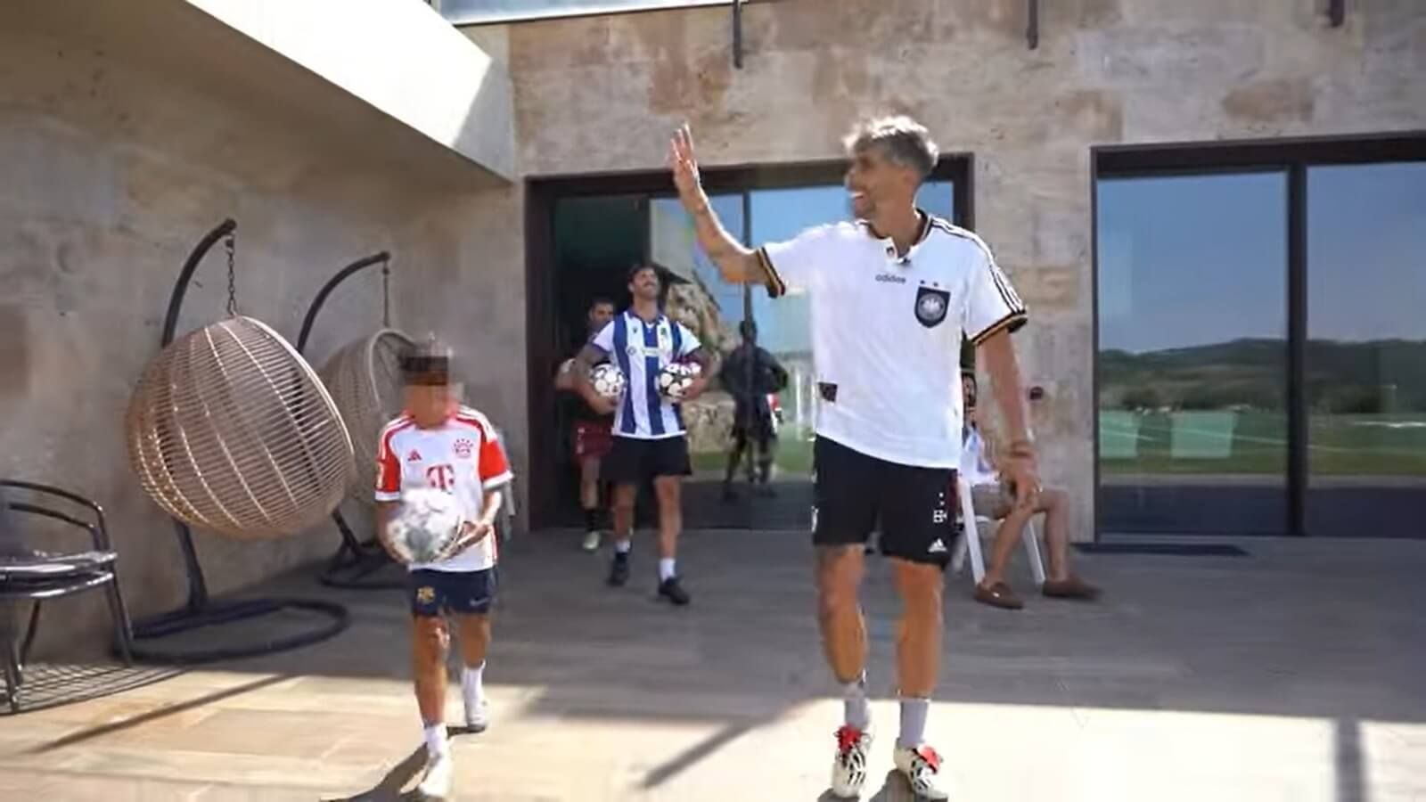 Javi Martínez y Lucas Eguibar.