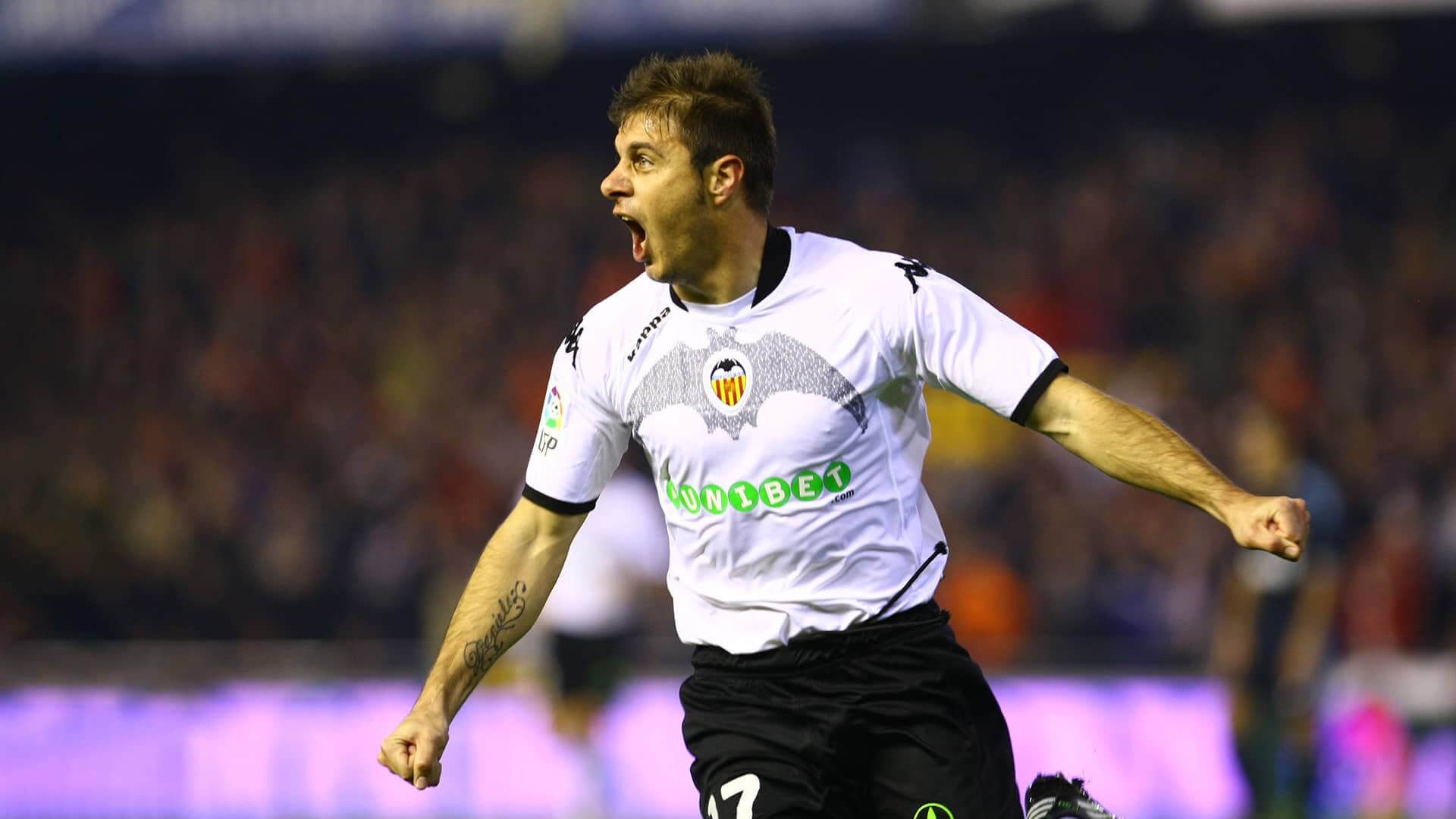  Joaquín Sánchez celebra un gol con el Valencia CF