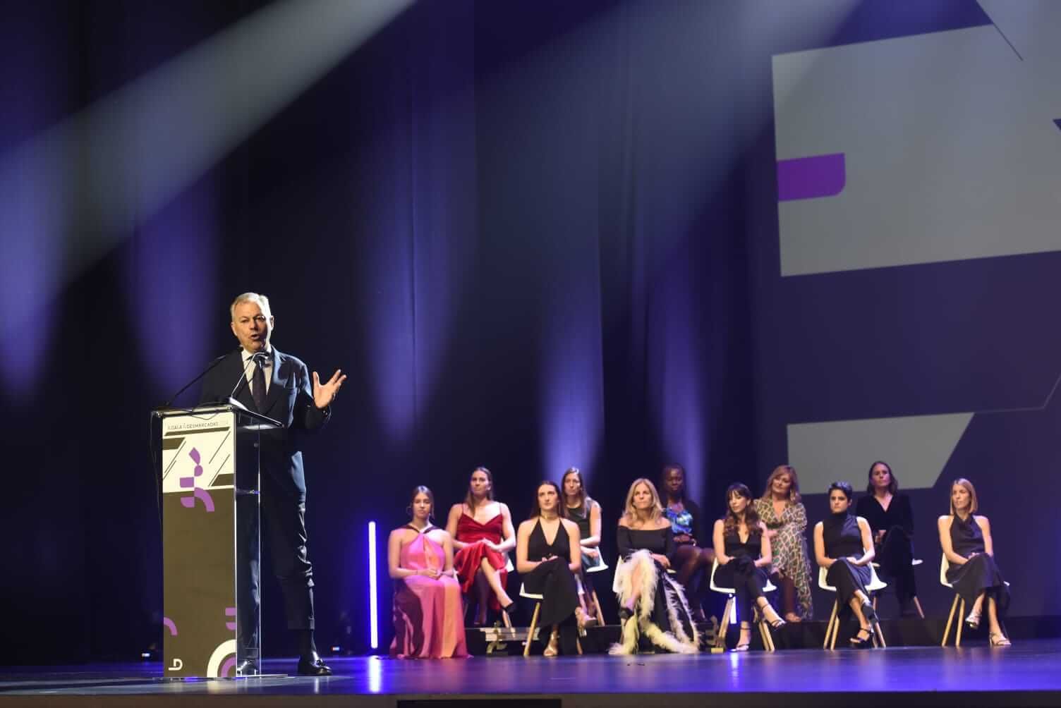 José Luis Sanz, en el discurso de bienvenida de la Gala Desmarcadas 2024 (Foto: Kiko Hurtado).