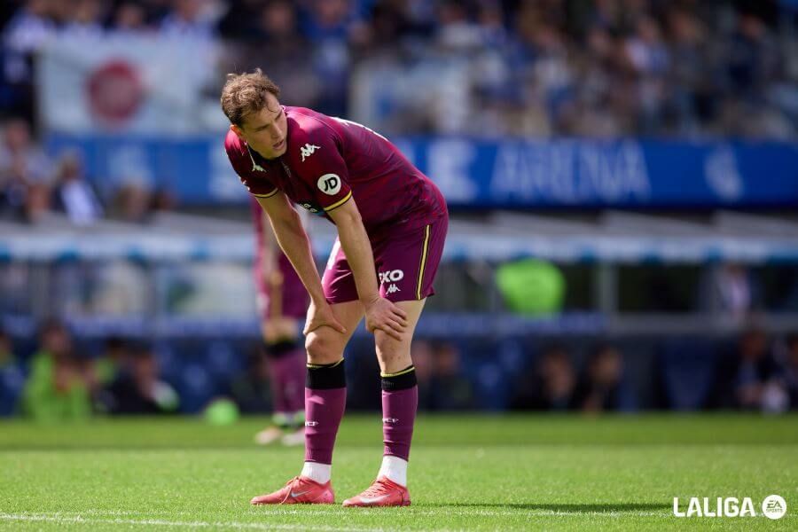 Juanmi Latasa durante el encuentro ante la Real Sociedad (FOTO: LALIGA)