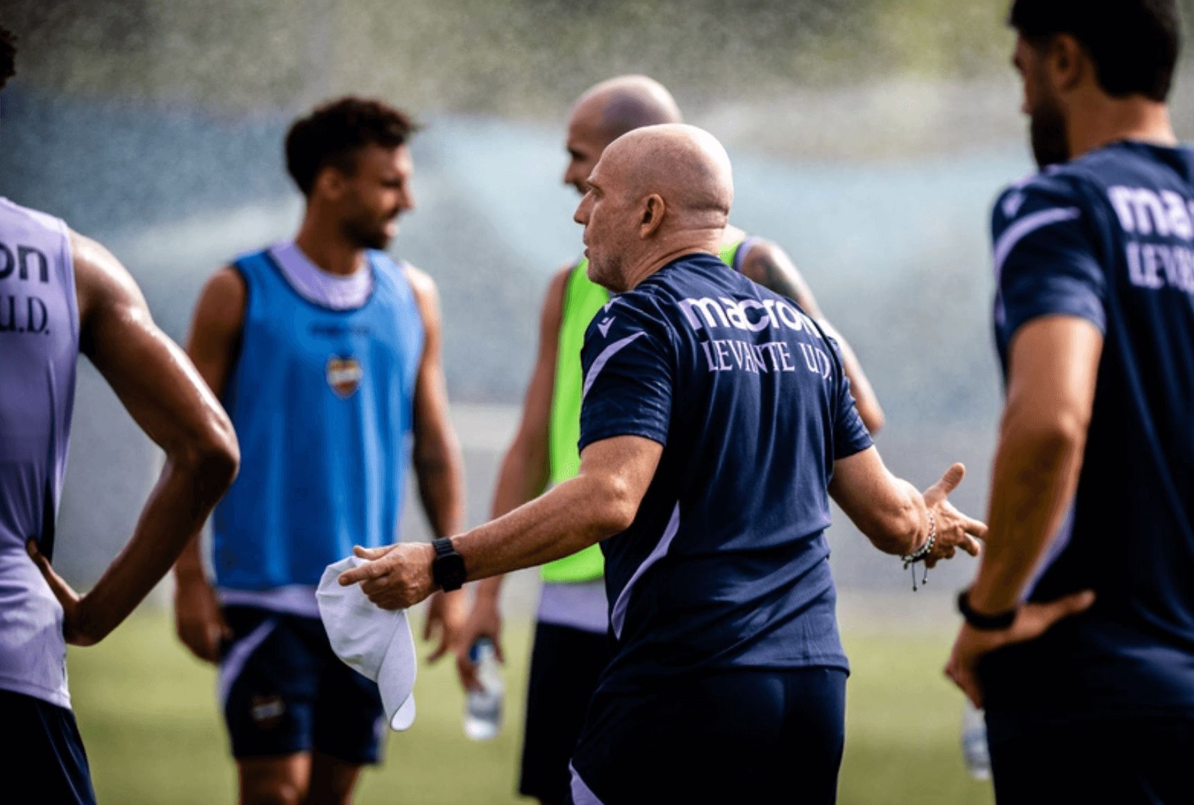  Julián Calero, durante un entrenamiento con el Levante.