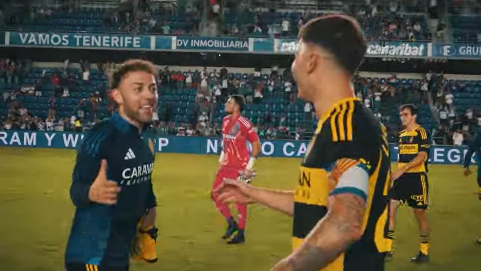  Keidir Bare y Lluís López, tras el Tenerife - Real Zaragoza.