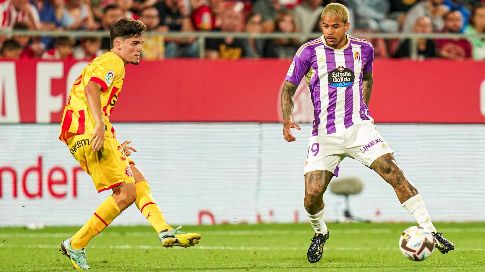  Kenedy, ante el Girona.