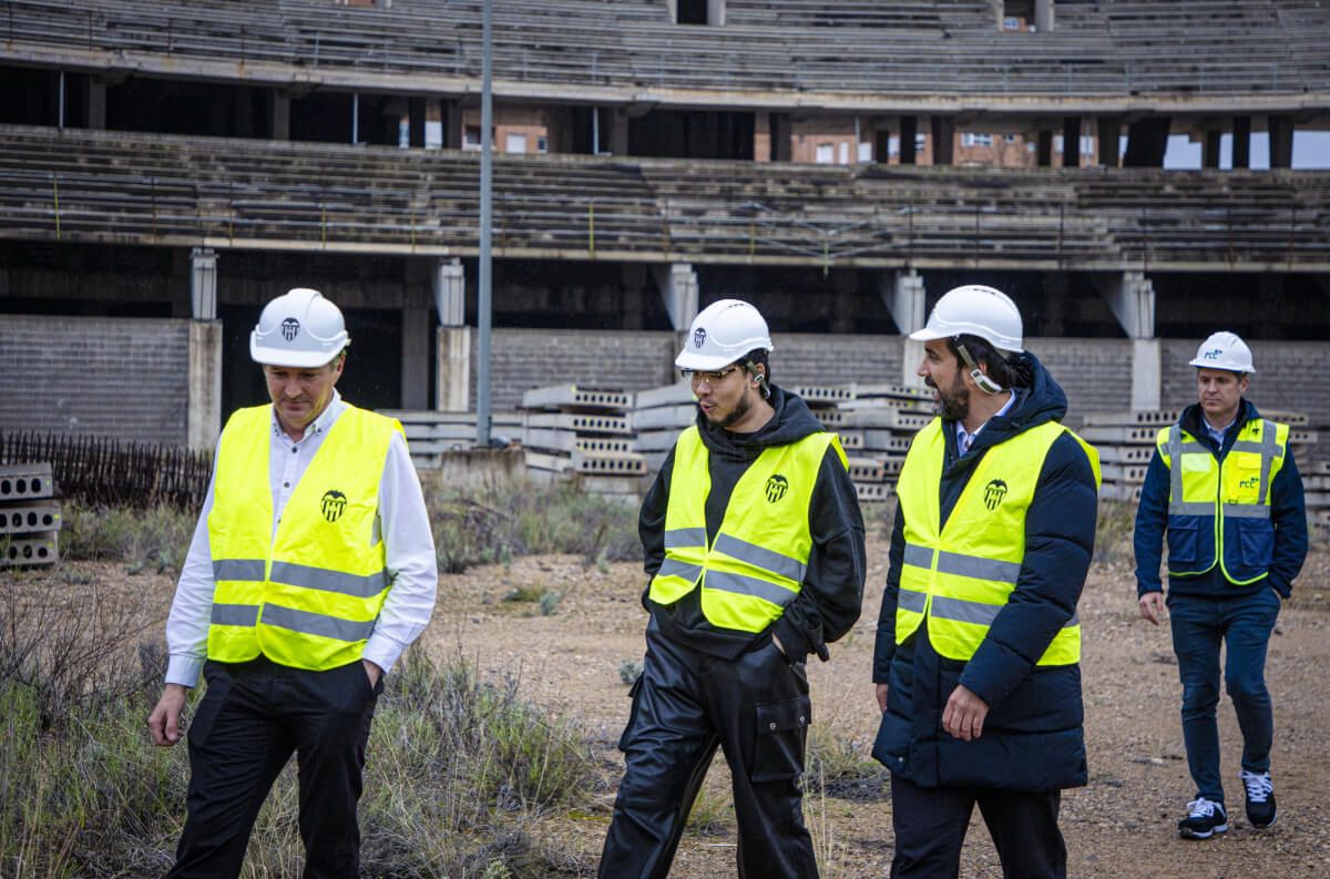  Kiat Lim visita el Nou Mestalla