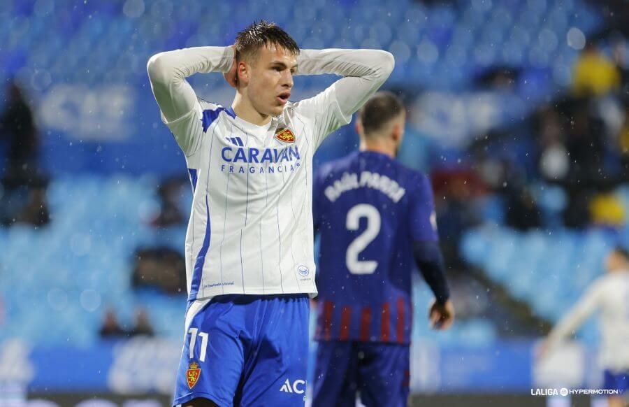 Lance del Eldense-Real Zaragoza en La Romareda.