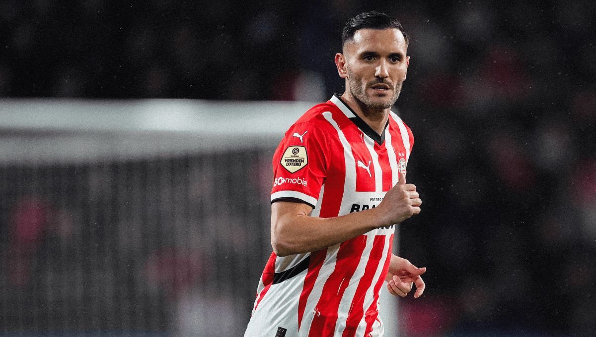 Lucas Pérez, en su debut con el PSV.