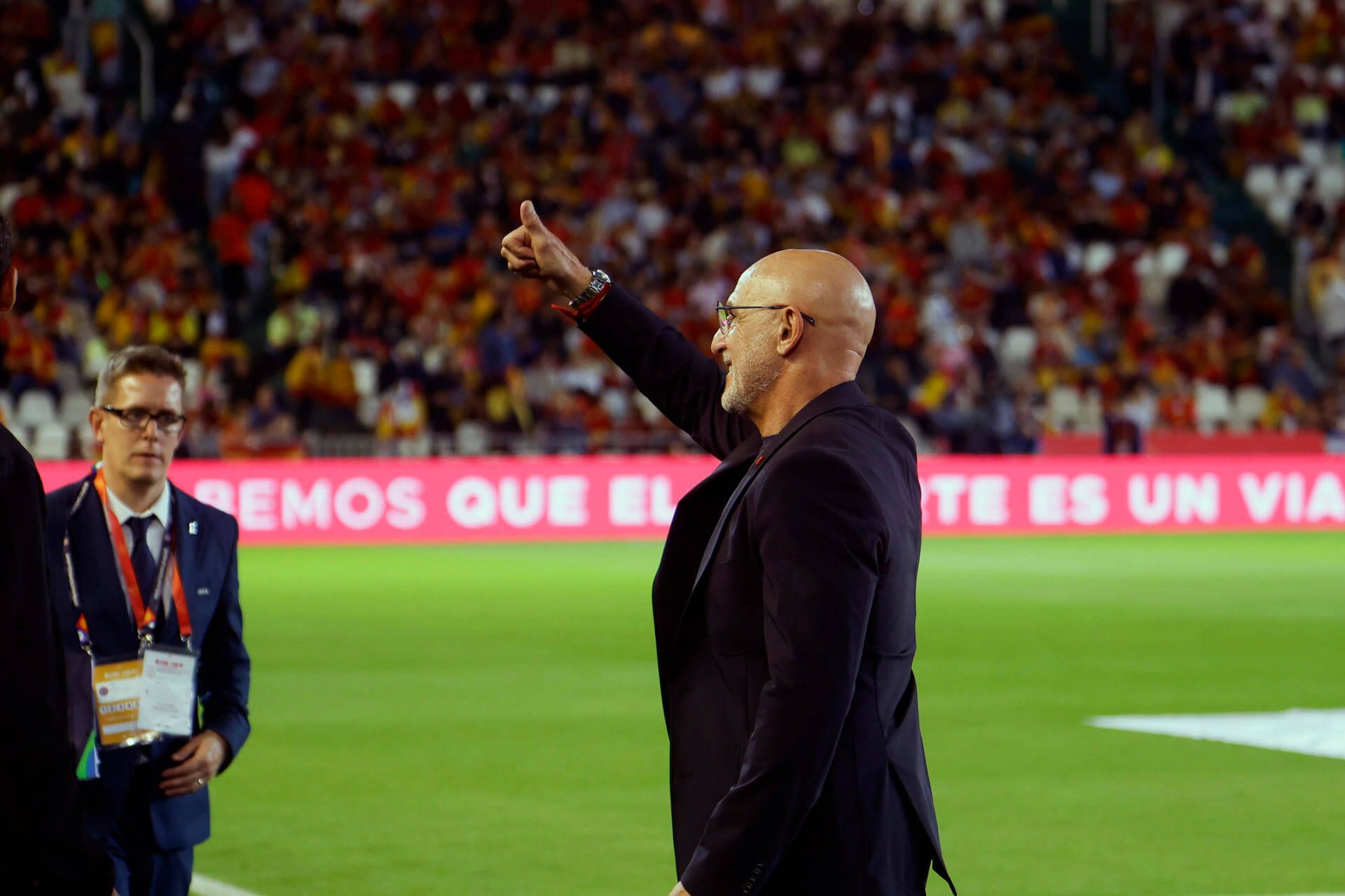  Luis de la Fuente, en el España-Serbia de Córdoba.