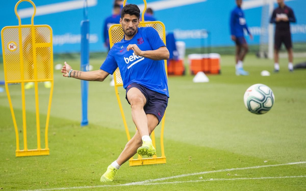  Luis Suárez desveló que cumplió un sueño al firmar por el Barcelona.