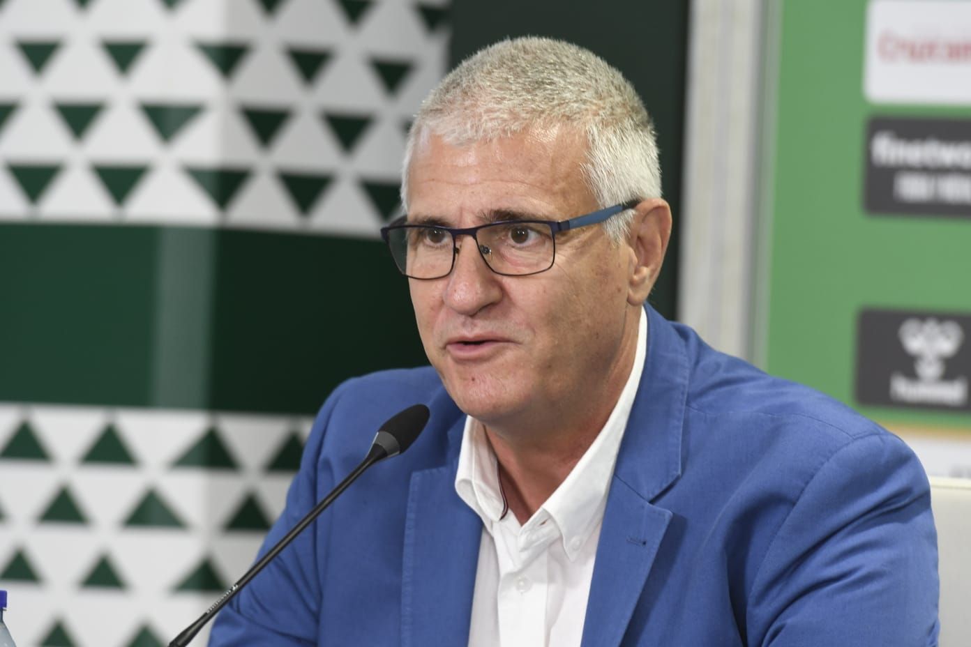 Antonio Hidalgo en La Rosaleda. (Foto: Cordon Press)