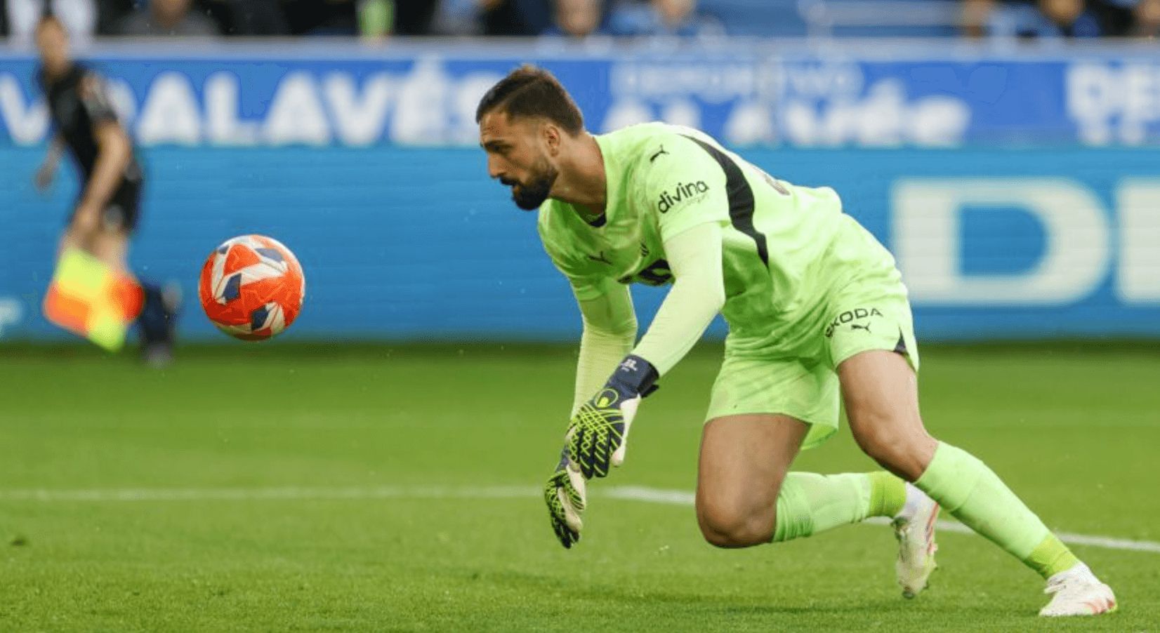  Mamardashvili, durante el Alavés-Valencia.