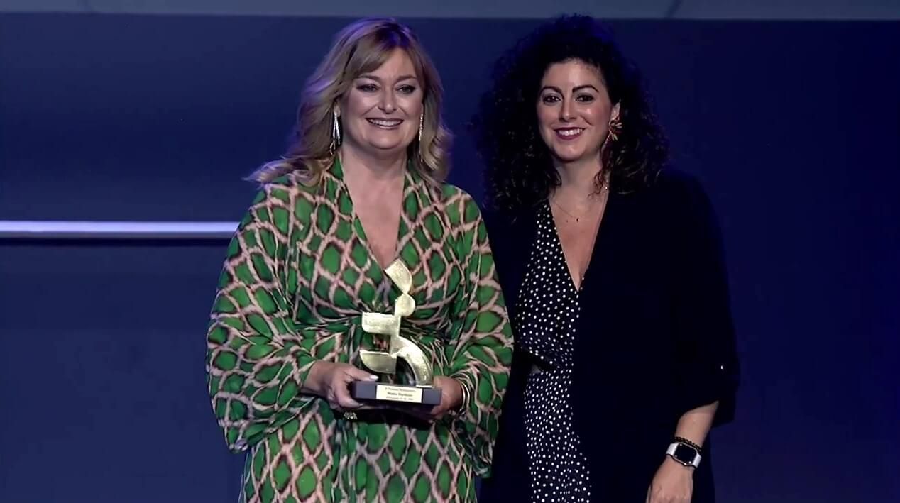 Mónica Marchante recoge el Premio Desmarcadas 2024.