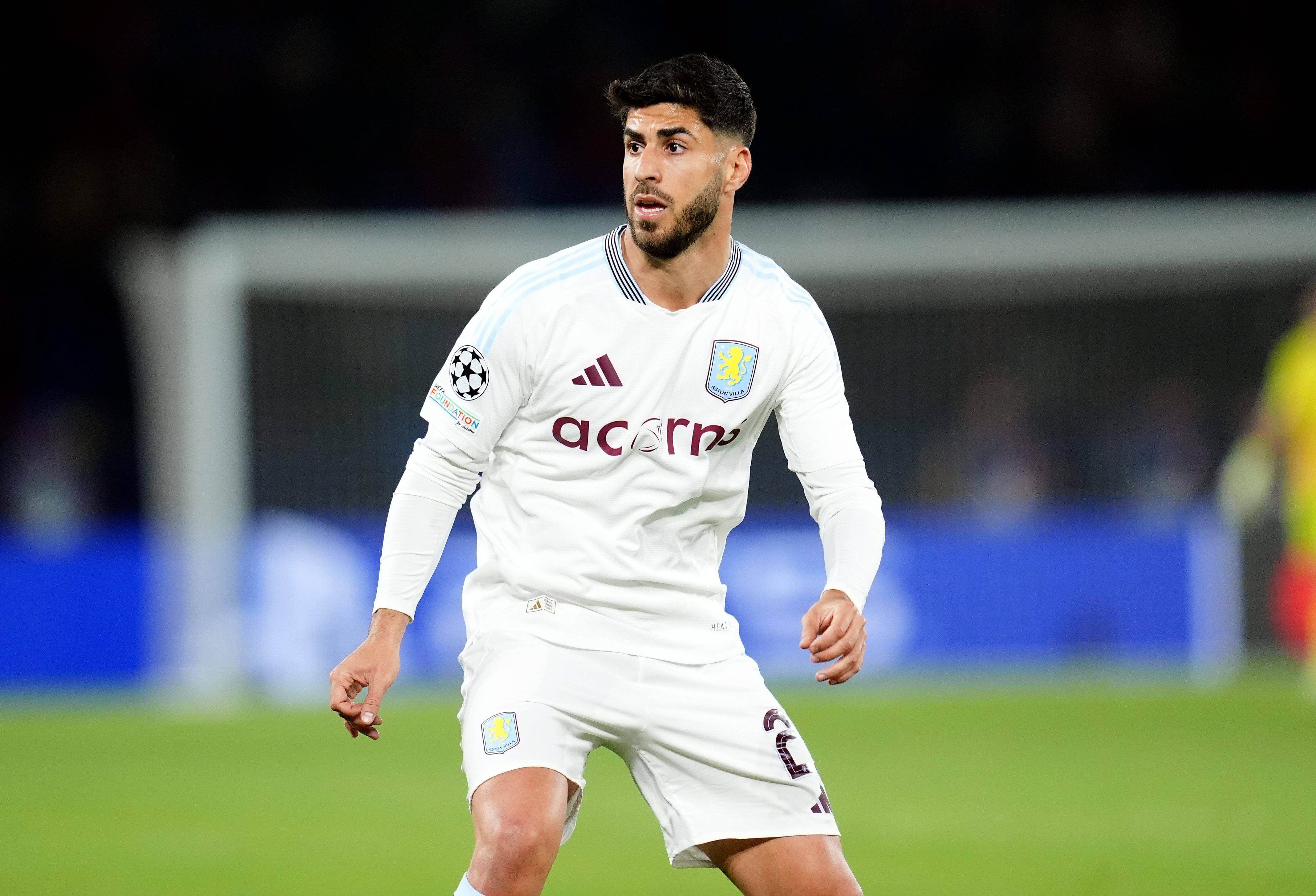 Marco Asensio, en un partido con el Aston Villa.