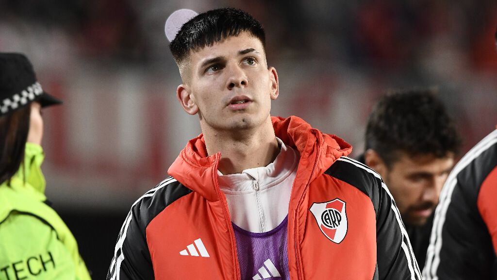  Franco Mastantuono, en un partido de River Plate (Cordon Press)
