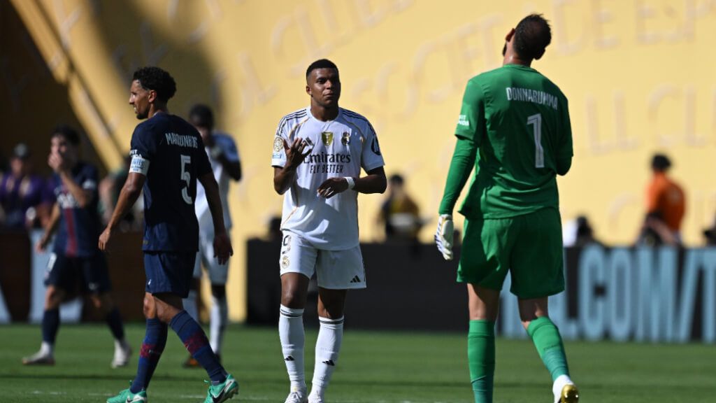  Mbappé en el partido contra el PSG (Cordon Press)