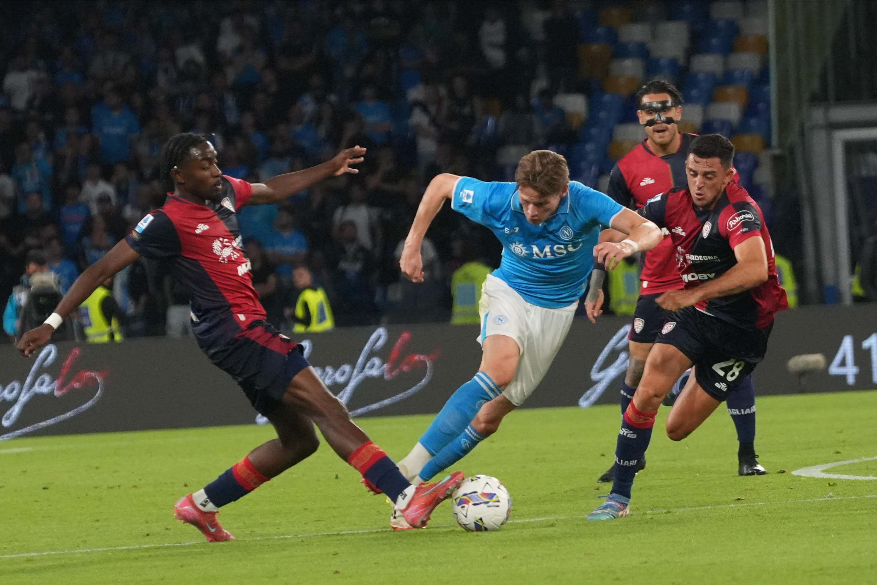  McTominay, durante el partido ante el Cagliari.