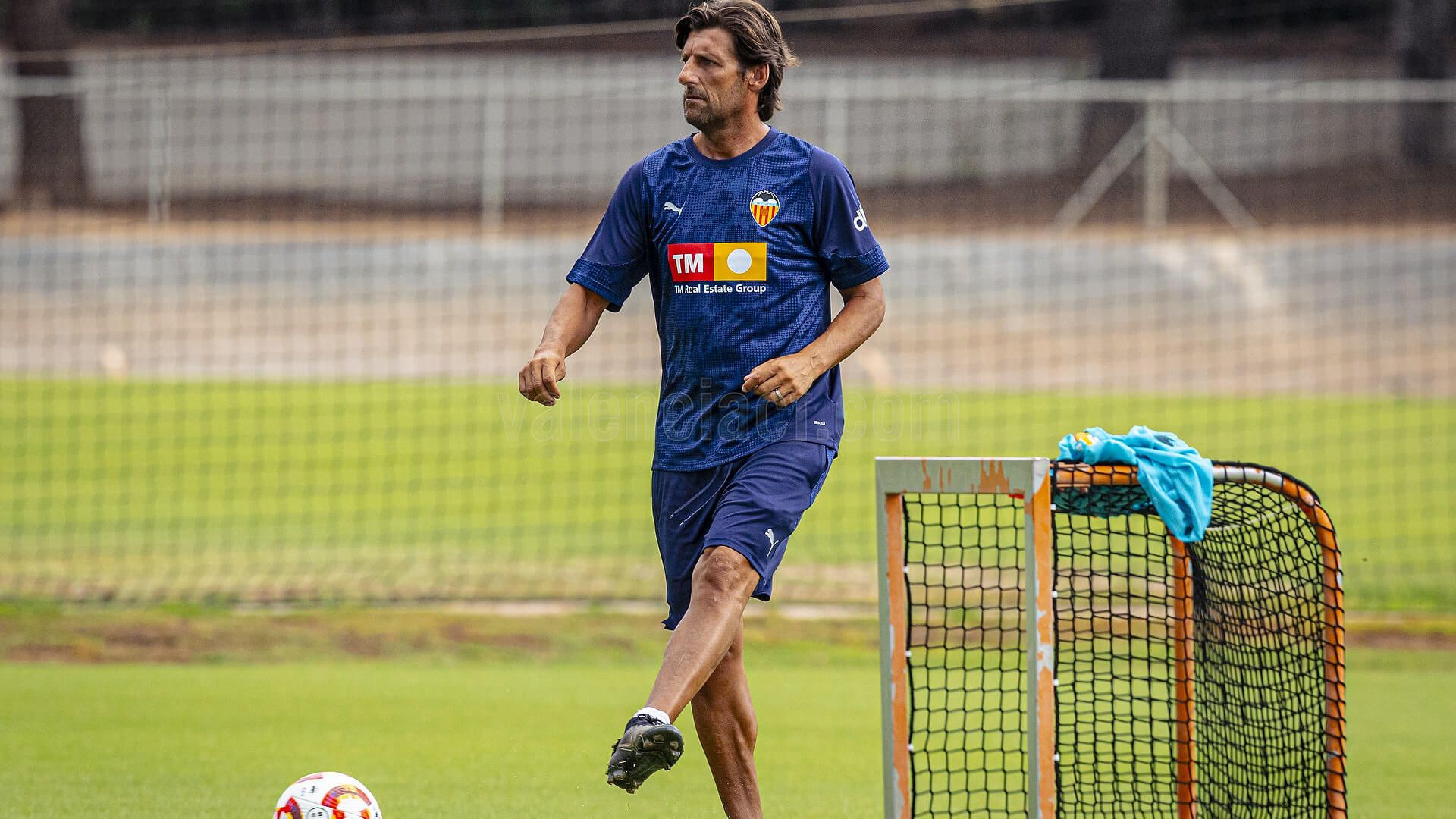  Miguel Ángel Angulo