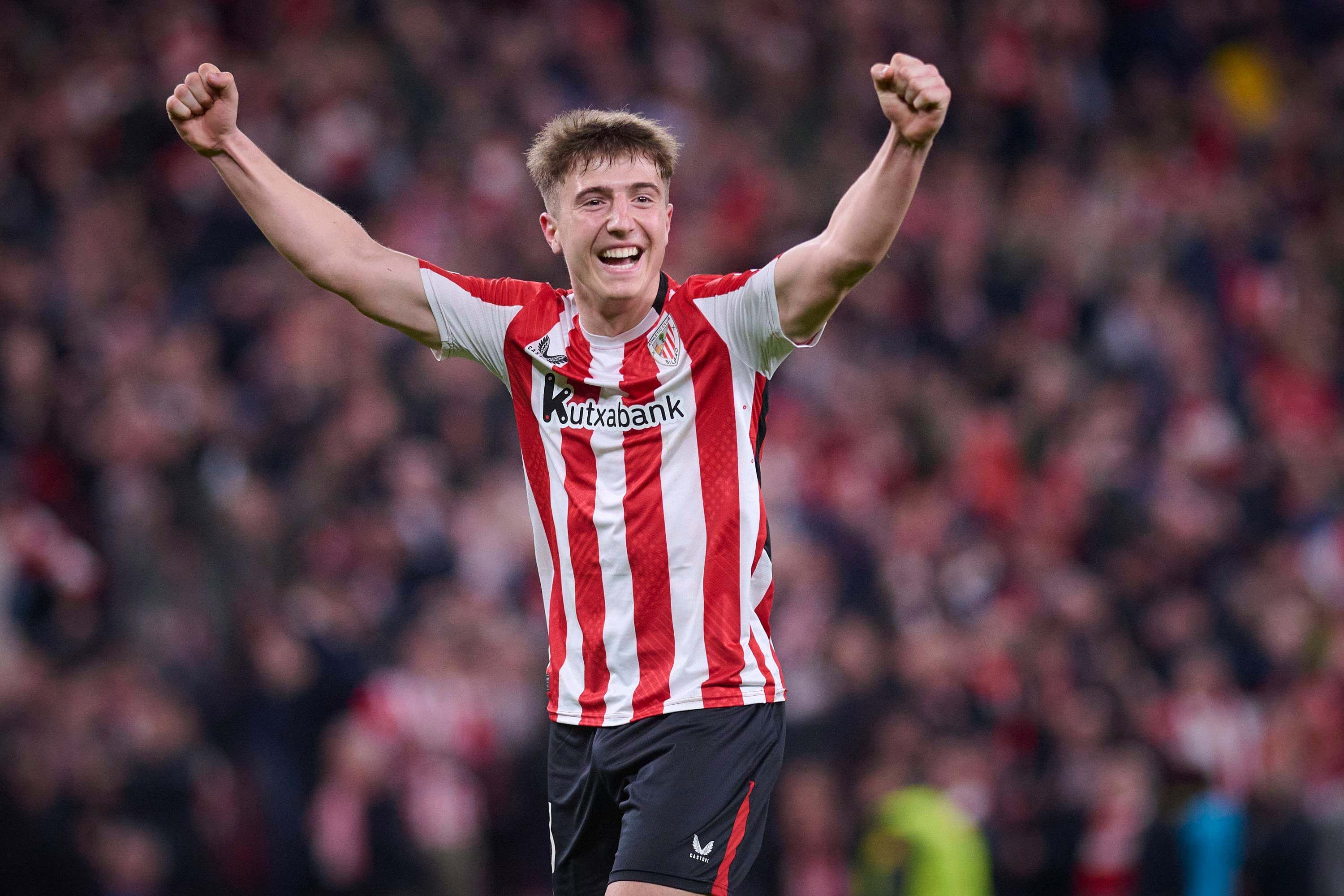  Mikel Jauregizar, en un partido del Athletic.