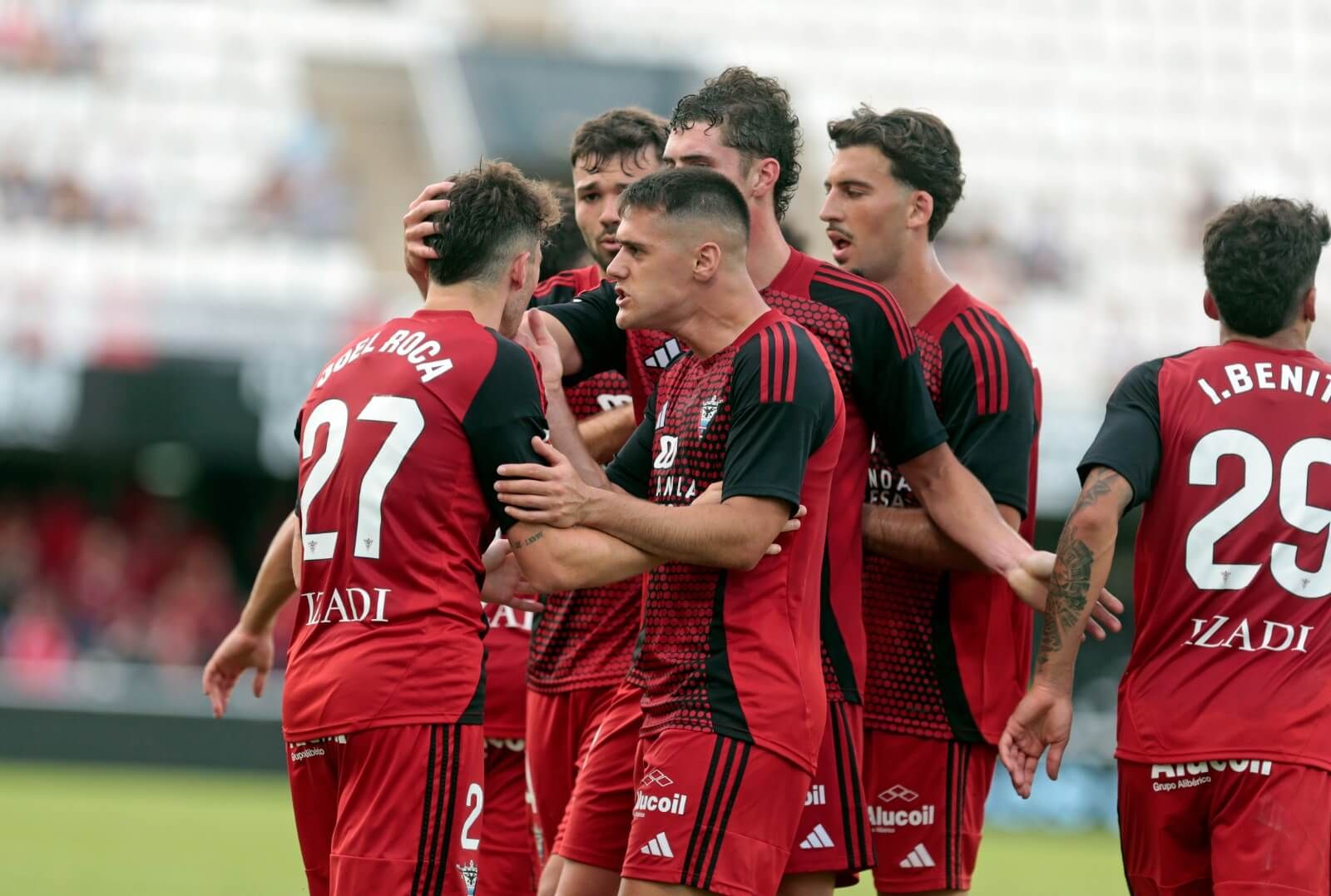 El CD Mirandés está siendo la revelación de la temporada y ahora está en la final del PLAYOFF DE ASCENSO.