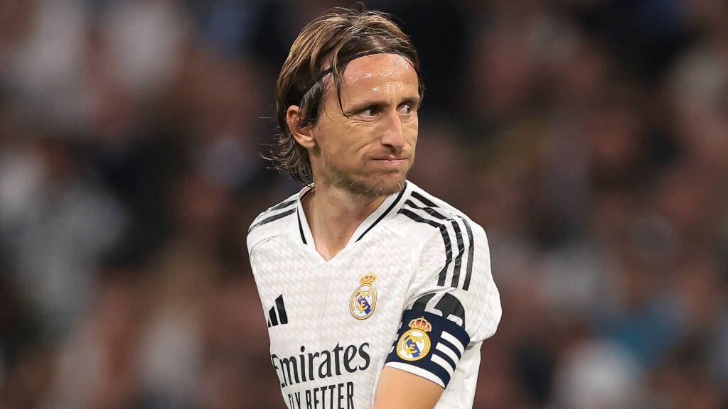  Luka Modric en un partido con el Madrid (Cordon Press)
