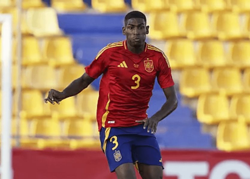 Cristhian Mosquera está actualmente con la sub 21