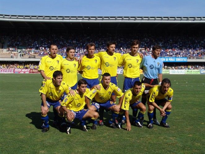  El once del ascenso en Chapín, con Abraham Paz, Oli, Armando....