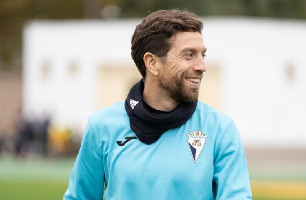  El Papu Gómez, entrenando con el CD Manhego.