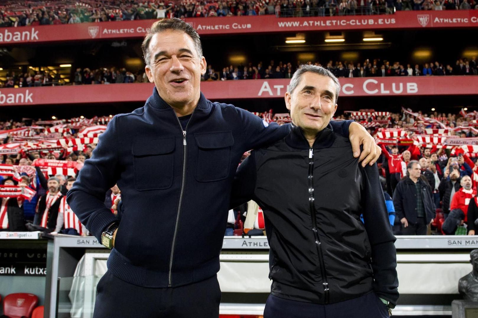  Luis García Plaza y Ernesto Valverde, en un partido de la Copa del Rey en San Mamés.