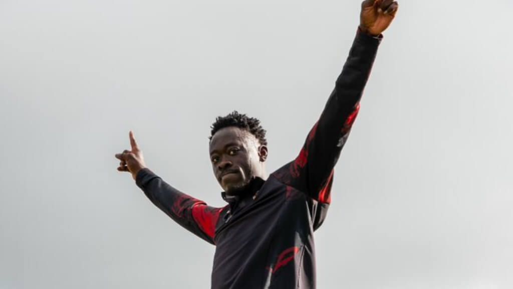  Akor Adams, en su entrenamiento individual este viernes.