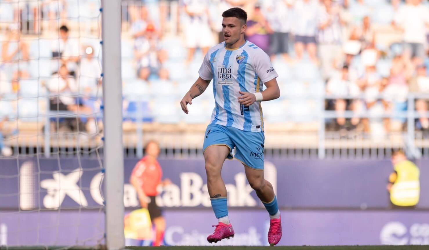 Rafa Rodríguez, durante un partido del Málaga en esta 24/25 (Foto: MCF).