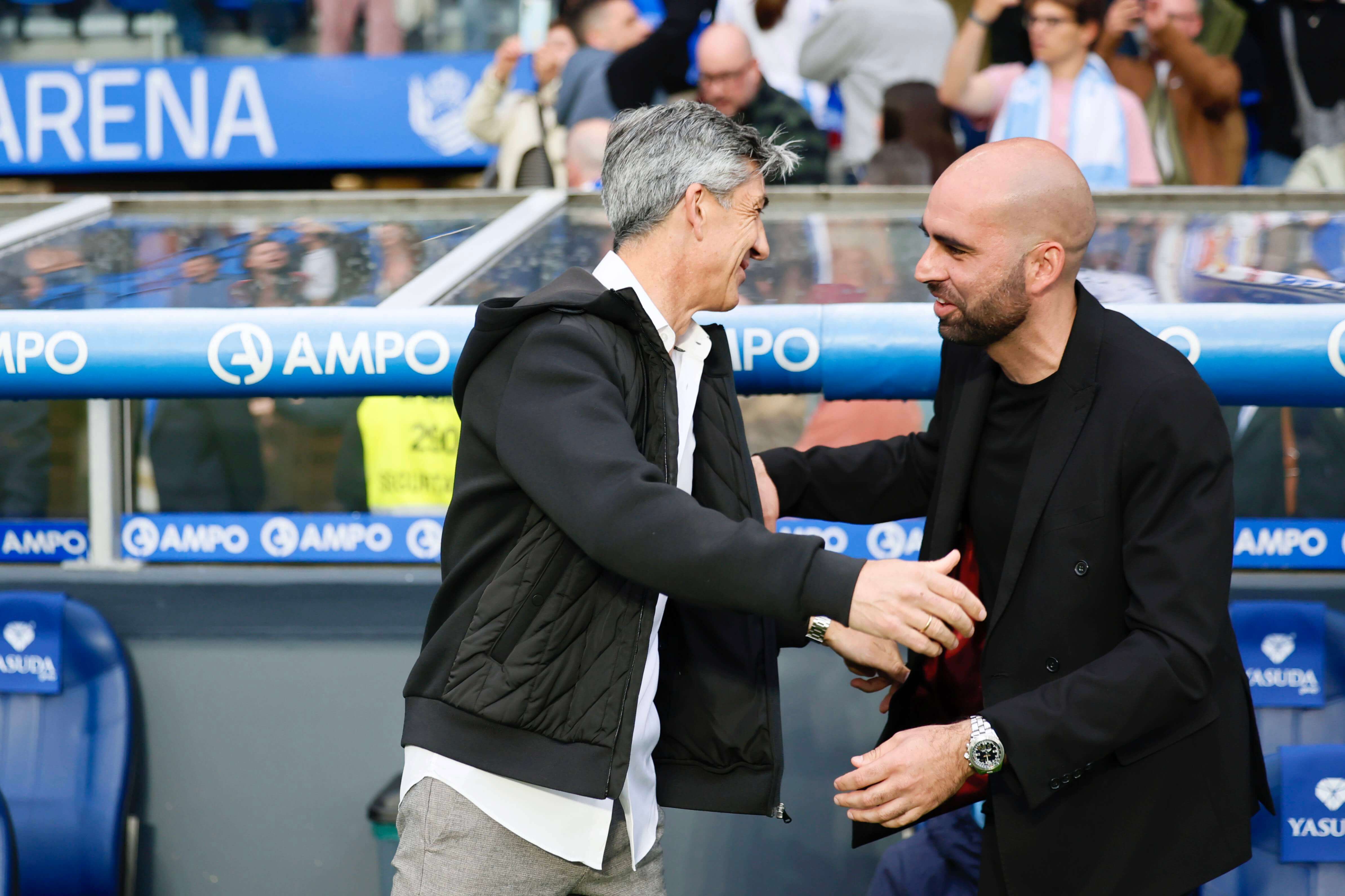  El saludo entre Imanol Alguacil, Claudio Giráldez antes del Real Sociedad-Celta (Foto: Cordon Pres