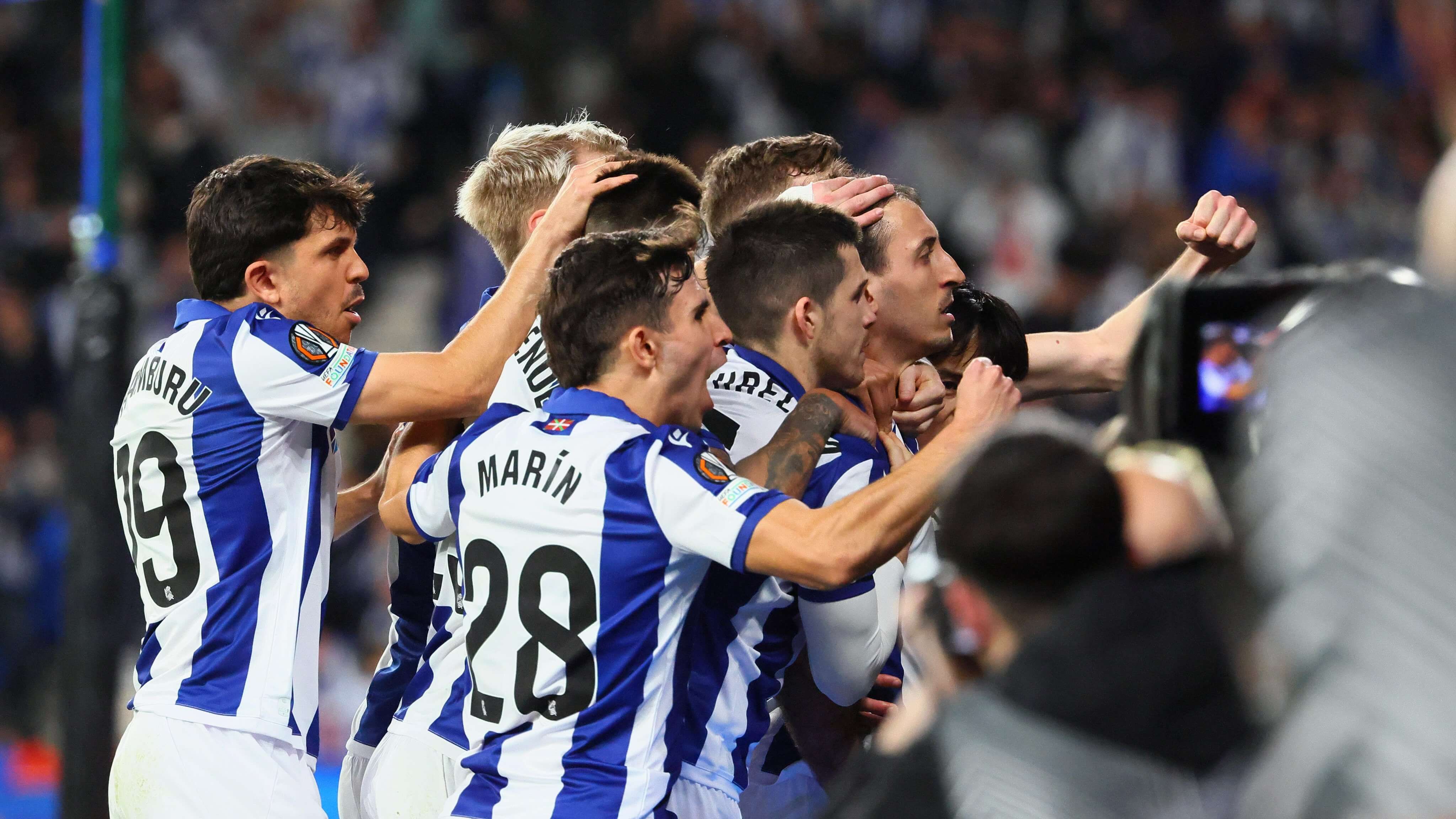  Mikel Oyarzabal celebra su gol en el Real Sociedad-Manchester United.