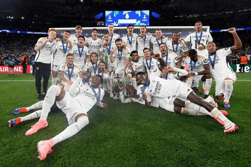 Los jugadores del Real Madrid celebrando la Champions.